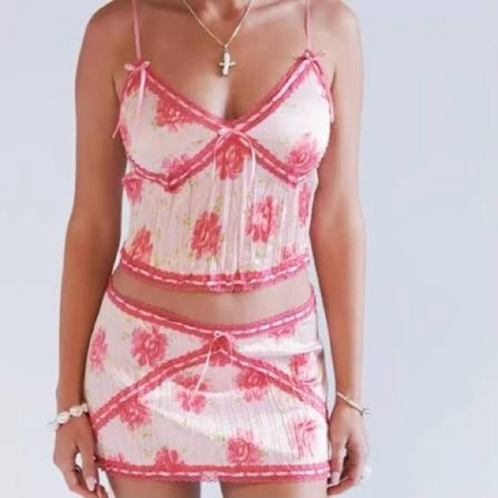 Frankie's Bikinis Pink Floral Set Size M - Worn once